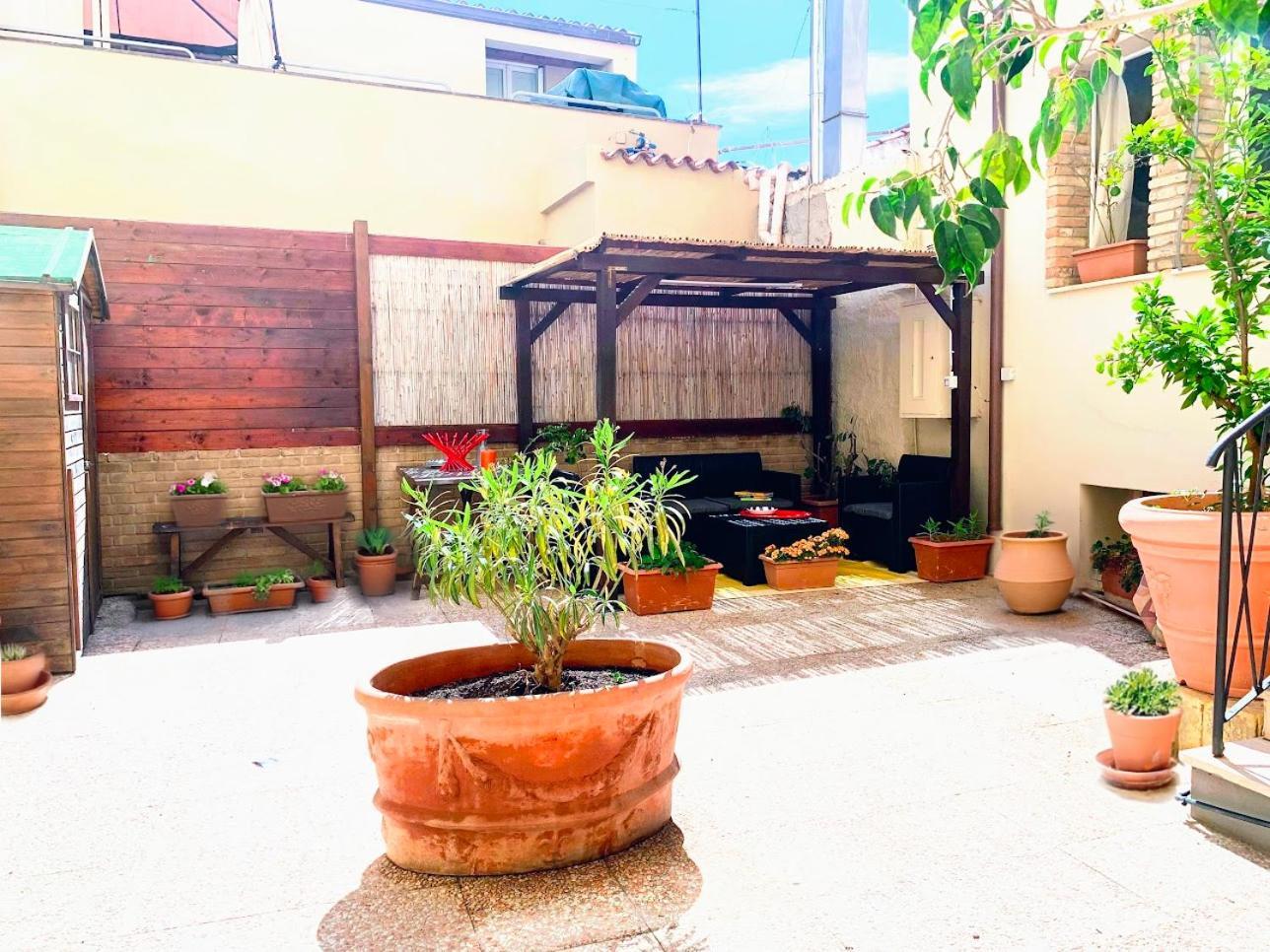 Oasi Urbana Con Terrazza E Vista Cagliari